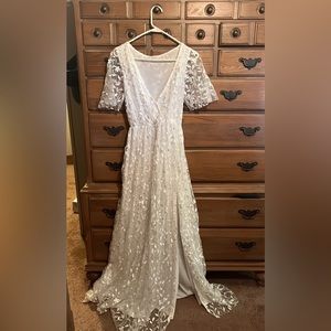 White Baltic born dress size medium